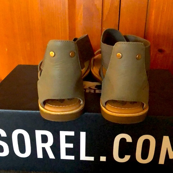 Sorel Ella Sandals, Sz. 8.5/Sage Green - Picture 3 of 5